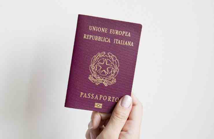 passaporto quanto costa come richiederlo