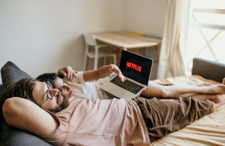 Netflix aumenta gliabbonamenti