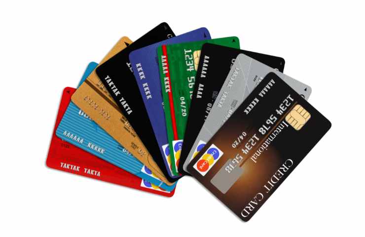differenze carta credito debito prepagata