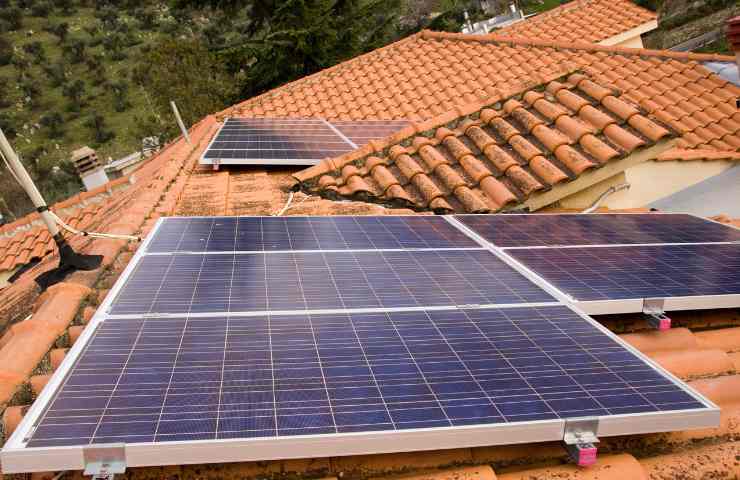 Pannelli fotovoltaici solari risparmio