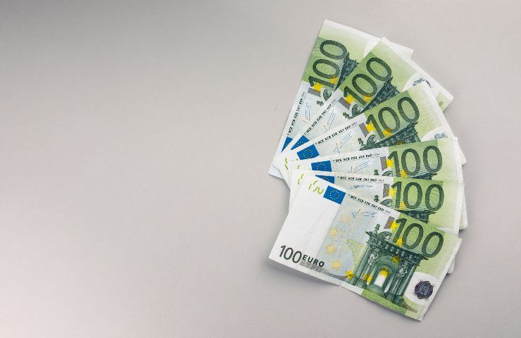 richiedere aiuto 600 euro 