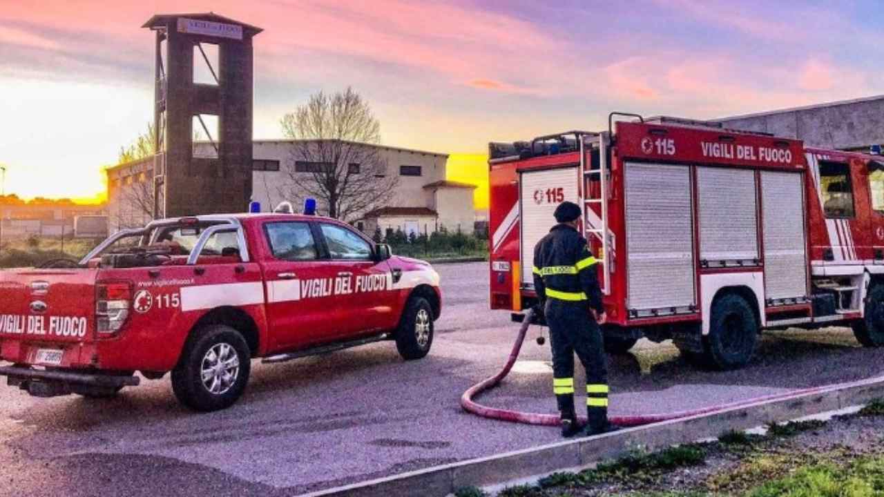 vigili del fuoco bando