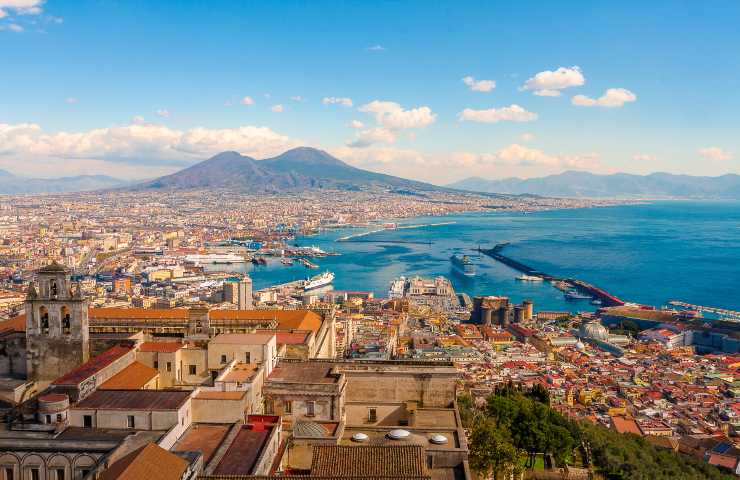 uovo di Pasqua Mare fuori