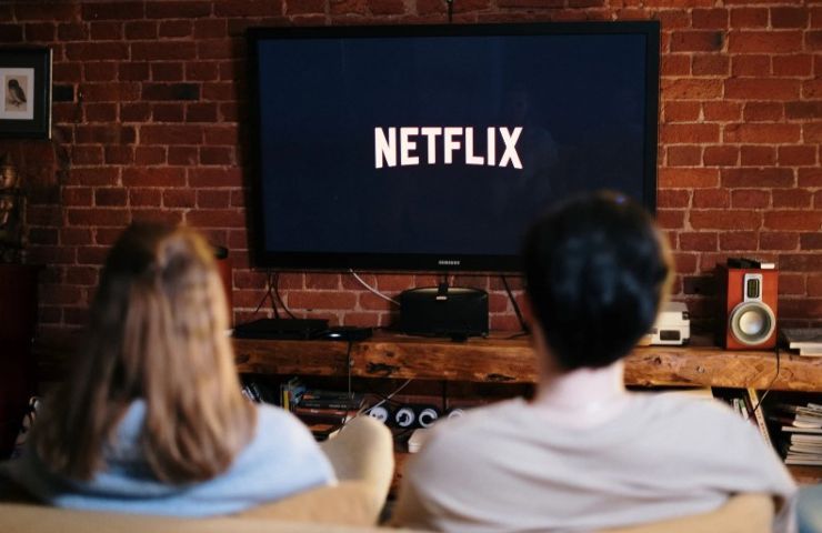 netflix abbonamento pubblicità