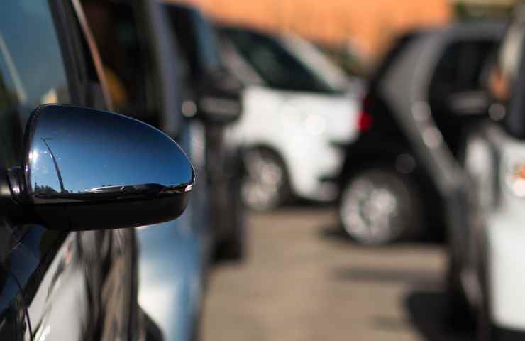 Auto elettriche incentivi bando Lombardia