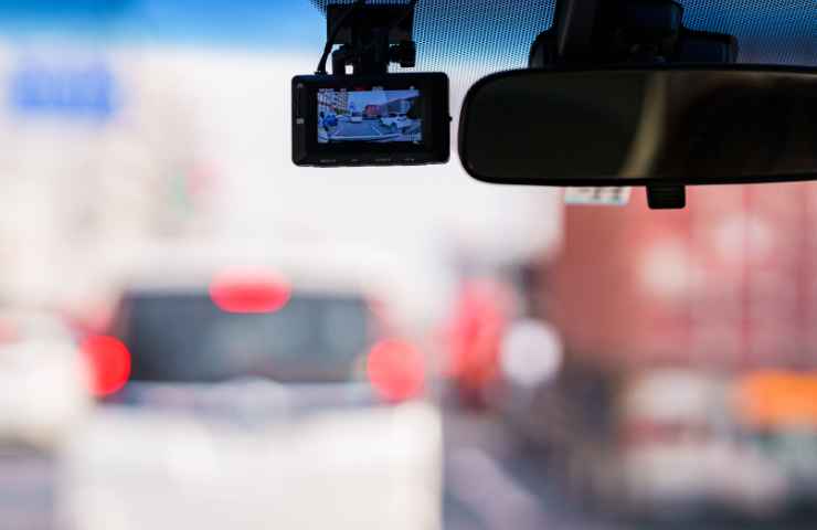 Dash Cam vantaggi telecamera incidenti