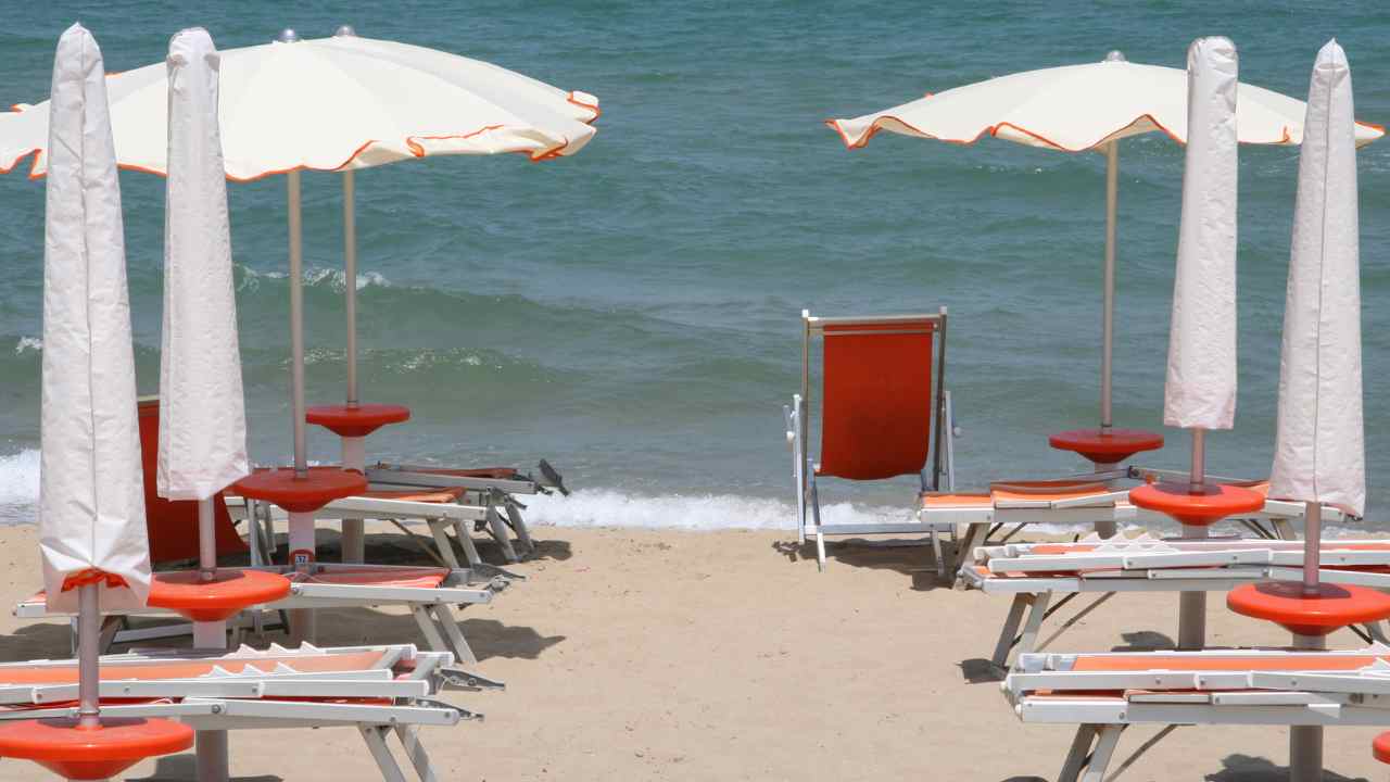 Concessioni spiagge sentenza rinnovo