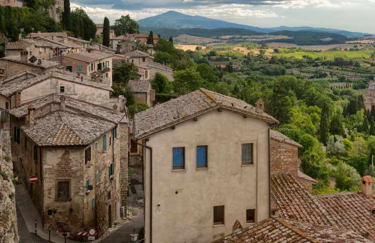 vincolo ristrutturazione casa a un euro