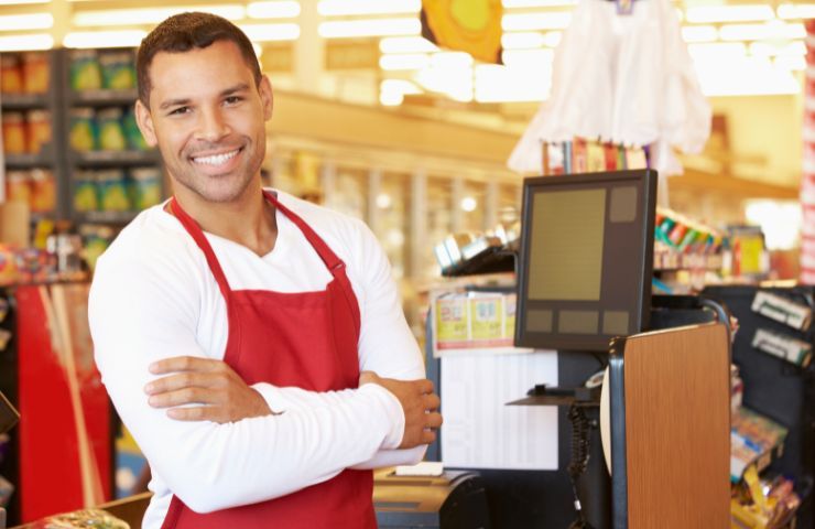 Stipendio di cassiere al supermercato