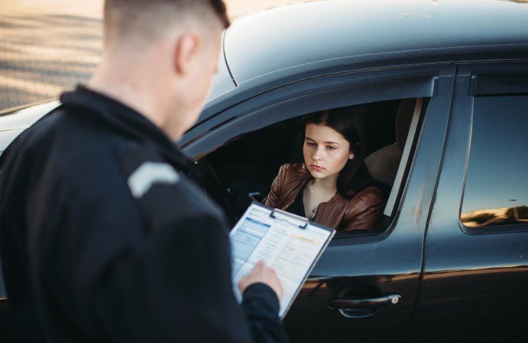 deodorante auto e violazione codice della strada