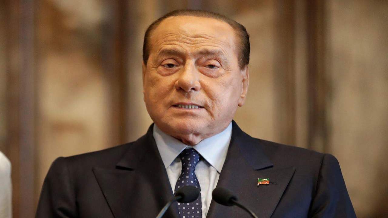 Mediolanum cambio morte testamento Berlusconi